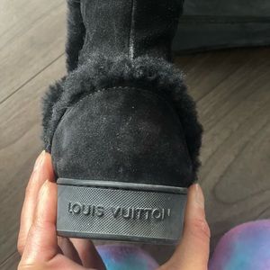 Authentic Louis Vuitton Suede Fur Boots | size 36